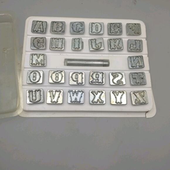 Craftool 3/4" Alphabet Stamp Art Set 8145-00 by Tandy Leather - Picture 1 of 5